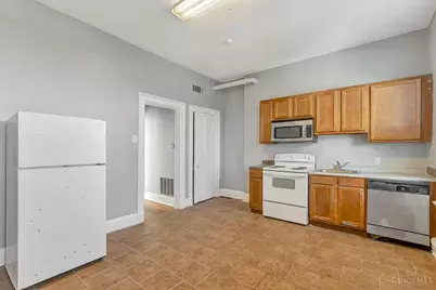 2216 Ohio Avenue, Cincinnati, OH 45219 - Photo 16
