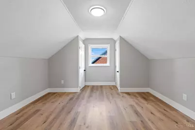 5696 Biscayne Avenue, Green Township, OH 45248 - Photo 22