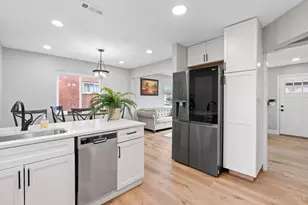 5696 Biscayne Ave, Green Township, OH 45248 - Photo 12