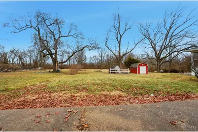 440 W Sharon, Cincinnati, OH 45246 - Photo 38