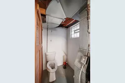 440 W Sharon, Cincinnati, OH 45246 - Photo 34