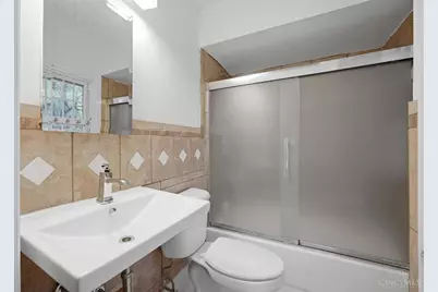 440 W Sharon, Cincinnati, OH 45246 - Photo 30