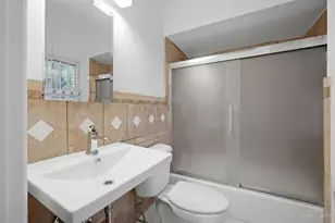 440 W Sharon, Cincinnati, OH 45246 - Photo 30