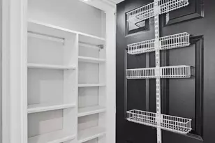 4614 Simpson Ave, Cincinnati, OH 45227 - Photo 18