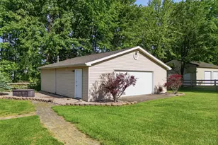 3326 Meadow Green Ct, Amelia, OH 45102 - Photo 2
