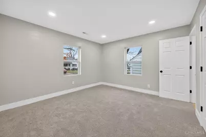 6781 Somerset Drive, Springfield Township, OH 45224 - Photo 18