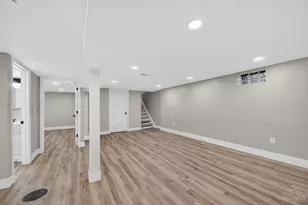 6781 Somerset Dr, Springfield Township, OH 45224 - Photo 32