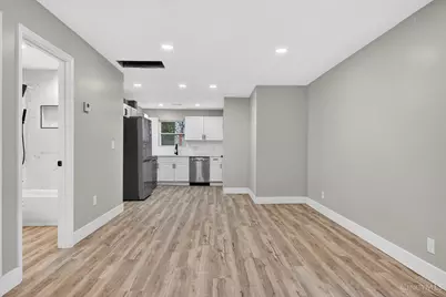 6781 Somerset Drive, Springfield Township, OH 45224 - Photo 12