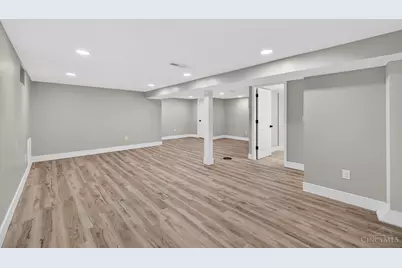 6781 Somerset Drive, Springfield Township, OH 45224 - Photo 30