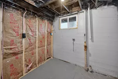 6781 Somerset Drive, Springfield Township, OH 45224 - Photo 40