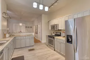 1834 Chase Ave, Cincinnati, OH 45223 - Photo 10