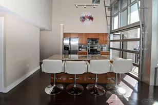 353 W 4th St, Cincinnati, OH 45202 - Photo 16