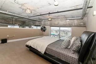 353 W 4th St, Cincinnati, OH 45202 - Photo 32