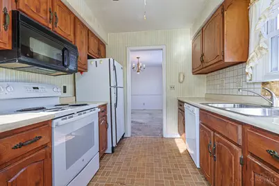 3990 Superior Avenue, Cincinnati, OH 45236 - Photo 12