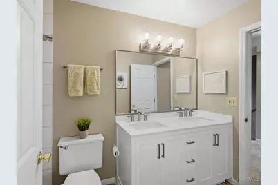 416 Old Court Street, Cincinnati, OH 45203 - Photo 22