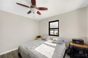 1144 Hempstead Dr, Cincinnati, OH 45231 - Photo 14