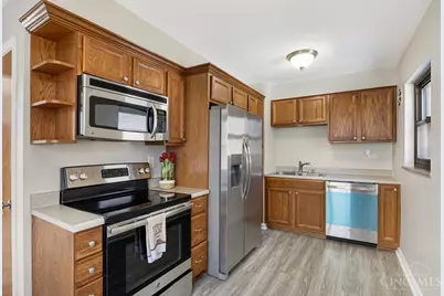 1144 Hempstead Drive, Cincinnati, OH 45231 - Photo 12