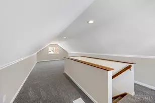 1144 Hempstead Dr, Cincinnati, OH 45231 - Photo 18