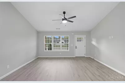 25 Timber Creek Drive, Carlisle, OH 45005 - Photo 4