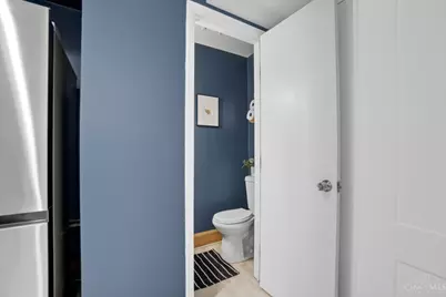 325 Milton Street, Cincinnati, OH 45202 - Photo 22