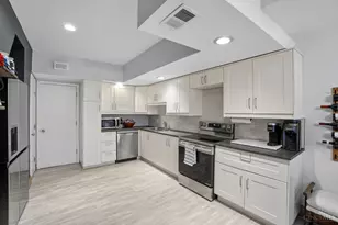 325 Milton St, Cincinnati, OH 45202 - Photo 18