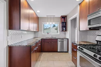 1231 Meriweather Avenue, Cincinnati, OH 45208 - Photo 10