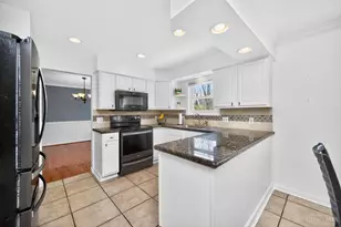 5573 Day Dr, Miami Township, OH 45150 - Photo 16