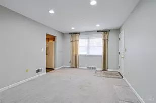 503 Gladys Dr, Middletown, OH 45044 - Photo 8