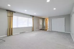 503 Gladys Dr, Middletown, OH 45044 - Photo 6