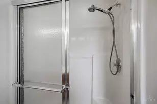 1090 W Galbraith Rd, Springfield Township, OH 45231 - Photo 22