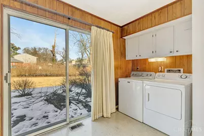 818 Rosetree Lane, Cincinnati, OH 45230 - Photo 14