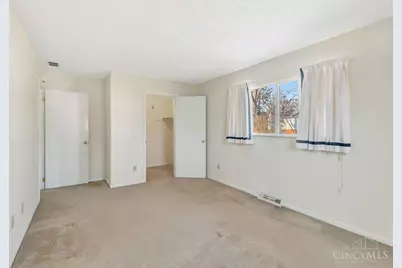 818 Rosetree Lane, Cincinnati, OH 45230 - Photo 28