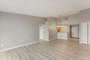 3564 Chestnut Park Ln, Miami Township, OH 45002 - Photo 2