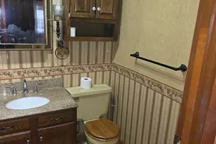 5019 Betsy Dr, Franklin Township, OH 45005 - Photo 4