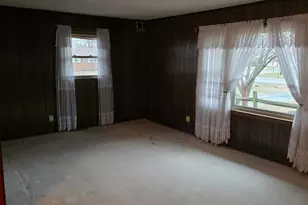 5019 Betsy Dr, Franklin Township, OH 45005 - Photo 12