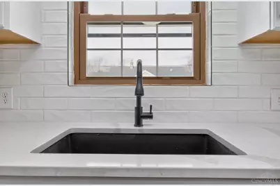 519 Westview Avenue, Lockland, OH 45215 - Photo 16