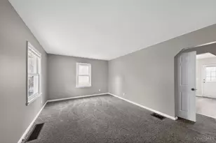 7352 Clovernook Ave, Cincinnati, OH 45231 - Photo 10