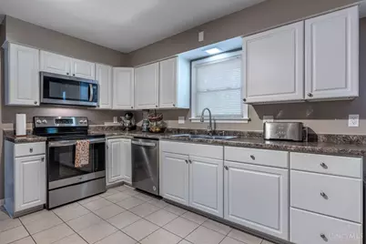 6000 Cobbleskill Court, Centerville, OH 45459 - Photo 12