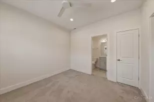 3908 Edwards Rd, Cincinnati, OH 45209 - Photo 8