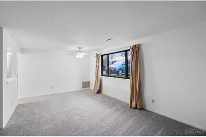 3594 Homelawn Avenue #14, Cheviot, OH 45211 - Photo 8