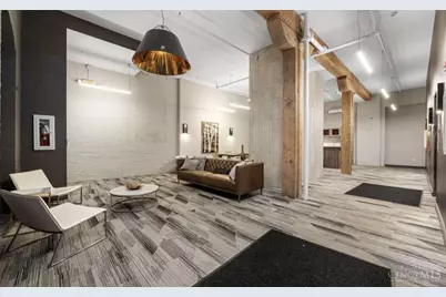 813 Broadway Street #204, Cincinnati, OH 45202 - Photo 8