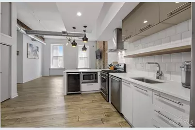 813 Broadway Street #204, Cincinnati, OH 45202 - Photo 24