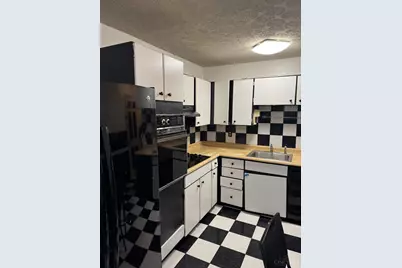 1478 Bonneville Lane, Springfield Township, OH 45231 - Photo 2