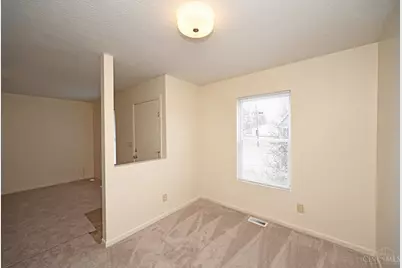 141 E McKinley Street, South Lebanon, OH 45065 - Photo 12