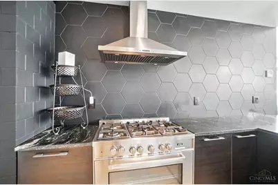 1628 Central Parkway, Cincinnati, OH 45202 - Photo 52