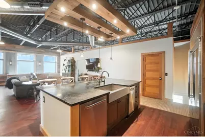 1628 Central Parkway, Cincinnati, OH 45202 - Photo 14