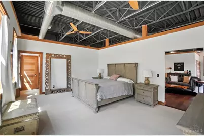 1628 Central Parkway, Cincinnati, OH 45202 - Photo 22