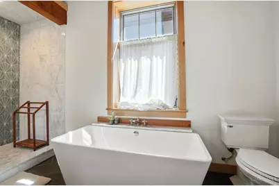 1628 Central Parkway, Cincinnati, OH 45202 - Photo 32