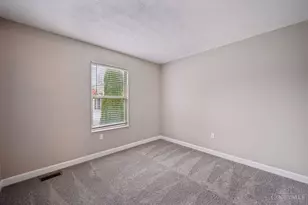 3653 Legend Oaks Dr, Amelia, OH 45102 - Photo 18