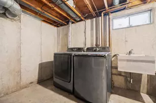 1480 Kelvin Ct, Forest Park, OH 45240 - Photo 26